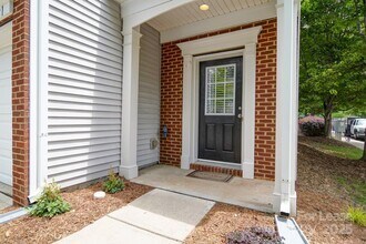 9821 Carson Whitley Ave in Charlotte, NC - Building Photo - Building Photo
