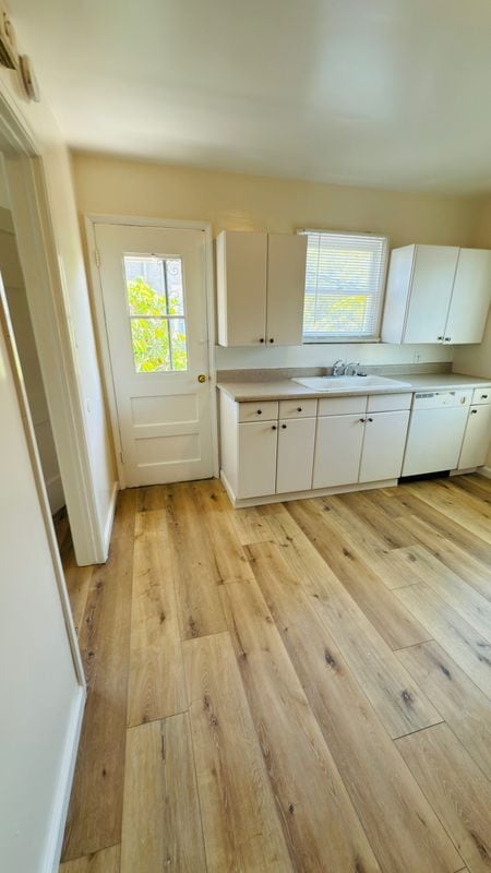 383 Redondo Ave in Long Beach, CA - Foto de edificio - Building Photo