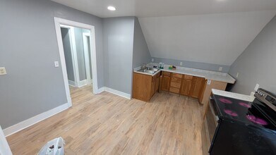 1515 N 7th St, Unit 1515-Upper in Sheboygan, WI - Building Photo - Building Photo