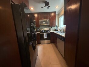 6927 Amherst St, Unit 5 in San Diego, CA - Foto de edificio - Building Photo