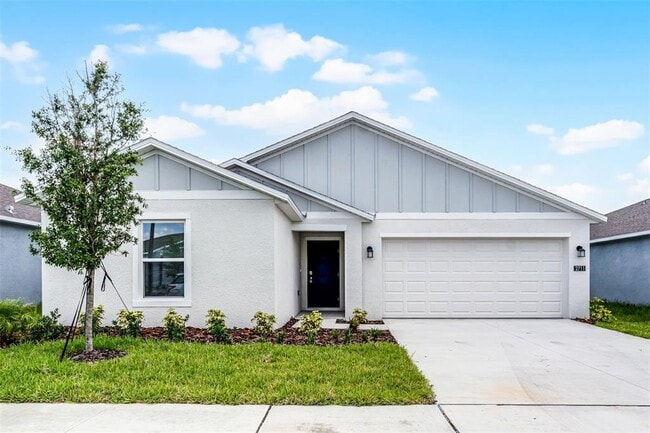 2711 Pioneer Trl in Eagle Lake, FL - Building Photo - Building Photo