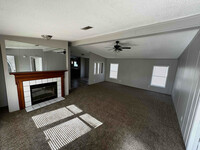 269 Fox Meadow Dr in Alvin, TX - Building Photo - Building Photo