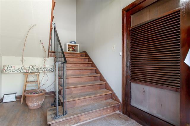 5918 La Vista Dr in Dallas, TX - Building Photo - Building Photo