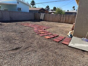 1040 Canosa Ave in Las Vegas, NV - Building Photo - Building Photo