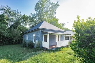 319 E Chappell St in Griffin, GA - Building Photo - Building Photo