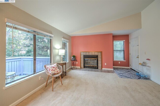 7114 Cross Creek Cir in Dublin, CA - Building Photo - Building Photo