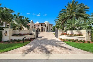 198 Palm Ave in Miami Beach, FL - Building Photo