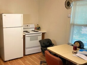 2015 Sherman Ave, Unit 1 in Madison, WI - Building Photo - Building Photo