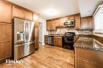 7630 General Sherman Ln in Affton, MO - Building Photo - Building Photo