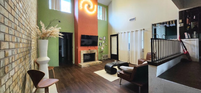 property at 1310 El Camino Real