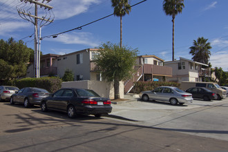 3466 Del Rey St in San Diego, CA - Building Photo - Building Photo