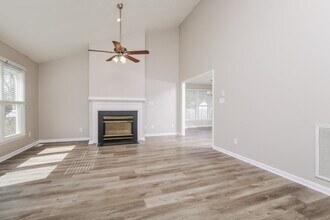 4 Olde Charles Towne Ct in Wendell, NC - Building Photo - Building Photo