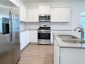 5621 Bellissima Way in Round Rock, TX - Building Photo - Building Photo