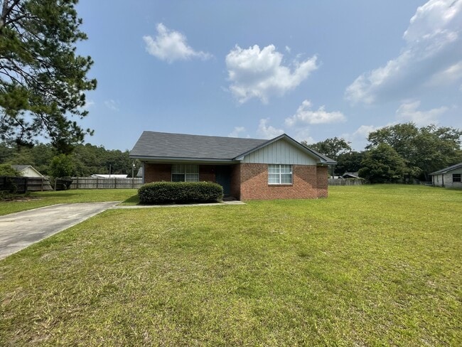 property at 520 Jefferson Cir