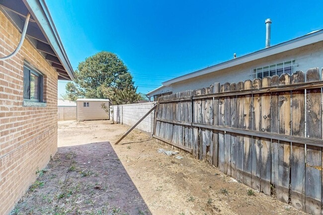 property at 2227 Inez Dr NE