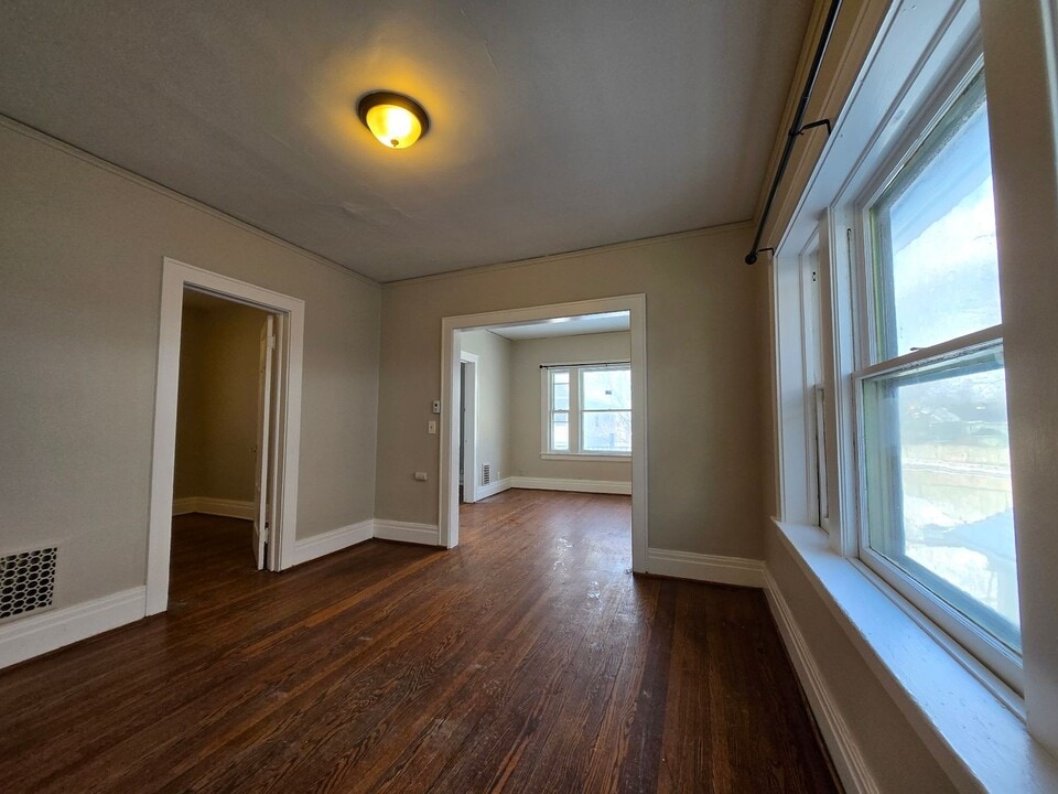 32 Laburnam Crescent in Rochester, NY - Building Photo