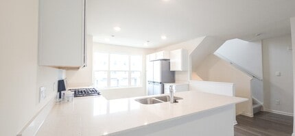 8746 Clover Ln in Saint John, IN - Building Photo - Building Photo