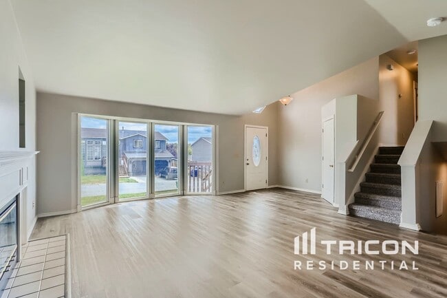 27514 Country Pl NW in Stanwood, WA - Building Photo - Building Photo