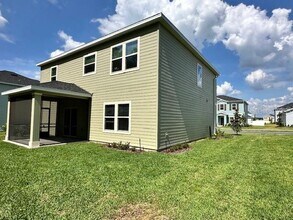 4012 NE 30th Ter in Ocala, FL - Building Photo - Building Photo