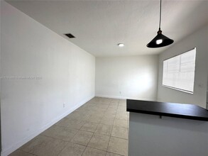 110 NE 55th St in Miami, FL - Building Photo - Building Photo