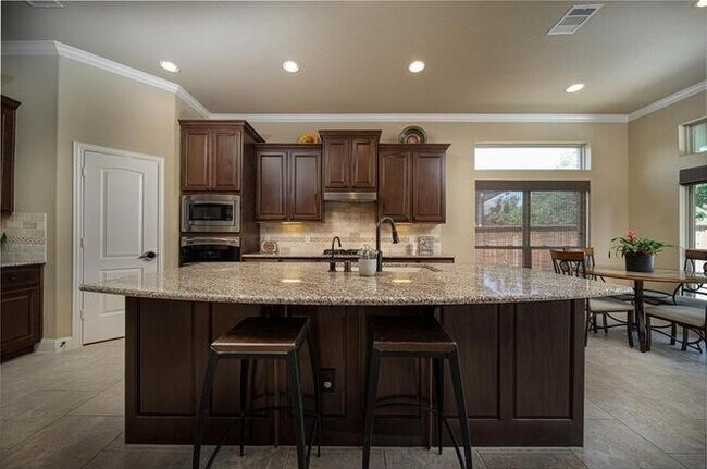 property at 138 S Vershire Cir