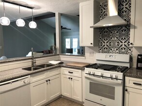 802 Cascade Creek Dr in Katy, TX - Building Photo - Building Photo
