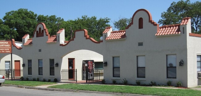 502 W Avenue G, Unit 3 in Temple, TX - Building Photo - Building Photo