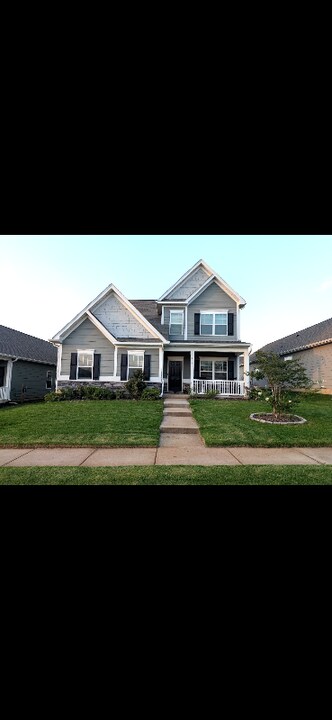 152 Kerri Dawn Ln in Locust, NC - Building Photo