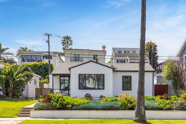 614 Knob Hill Ave, Unit A in Redondo Beach, CA - Foto de edificio - Building Photo