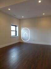 45 Thorndike St in Boston, MA - Foto de edificio - Building Photo