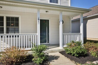 1843 Canopy Ln in Columbus, OH - Building Photo - Building Photo
