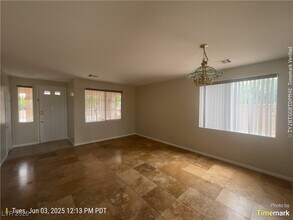 10959 Turlington Ln in Las Vegas, NV - Building Photo - Building Photo