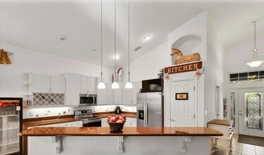 3220 Galty Cir in Ormond Beach, FL - Foto de edificio - Building Photo