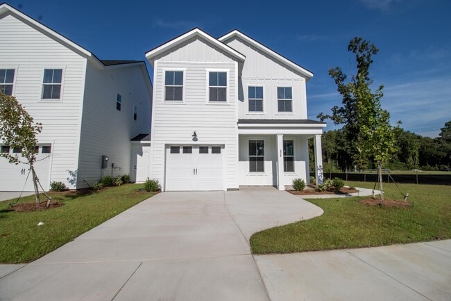 property at 426 Queenview Ln