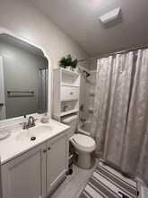 124 S 6th St, Unit 2 in Lafayette, IN - Foto de edificio - Building Photo