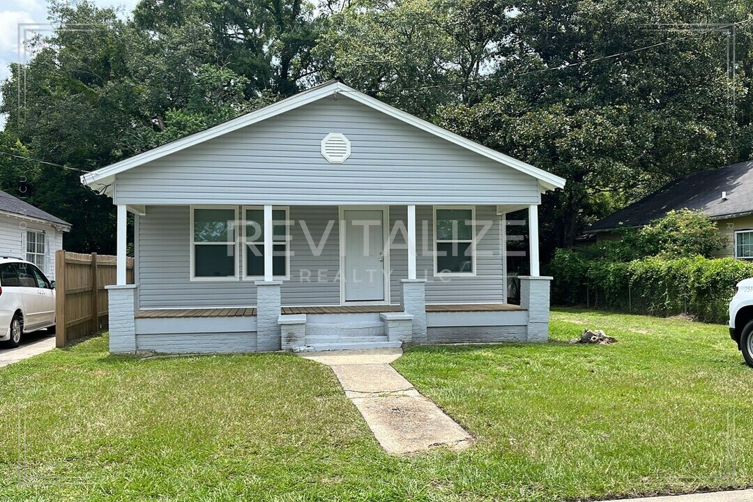 554 Cherokee St in Mobile, AL - Building Photo