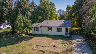 10130 E Ollie Ave in Midwest City, OK - Building Photo - Building Photo