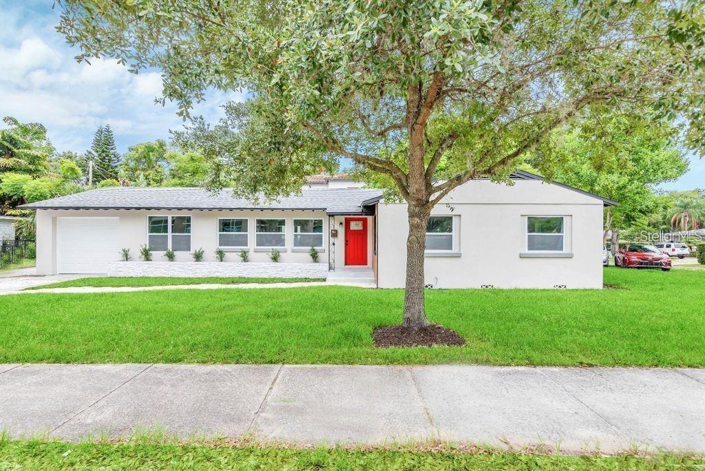 101 S Lakemont Ave in Winter Park, FL - Building Photo