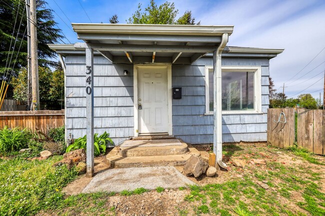 property at 340-340 1/2 Bethel Dr