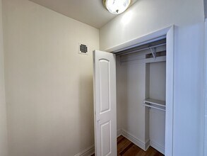 4311 N Francisco Ave, Unit K00J in Chicago, IL - Building Photo - Building Photo