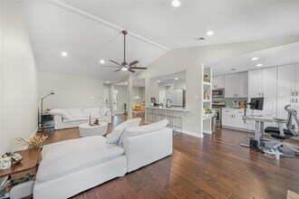 4616 Ganymede Dr in Austin, TX - Building Photo - Building Photo