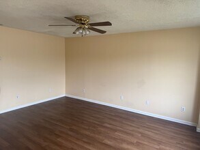 2540 Barnesdale Wy in Albany, GA - Building Photo - Building Photo