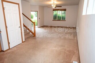 1725 182nd St E in Spanaway, WA - Building Photo - Building Photo