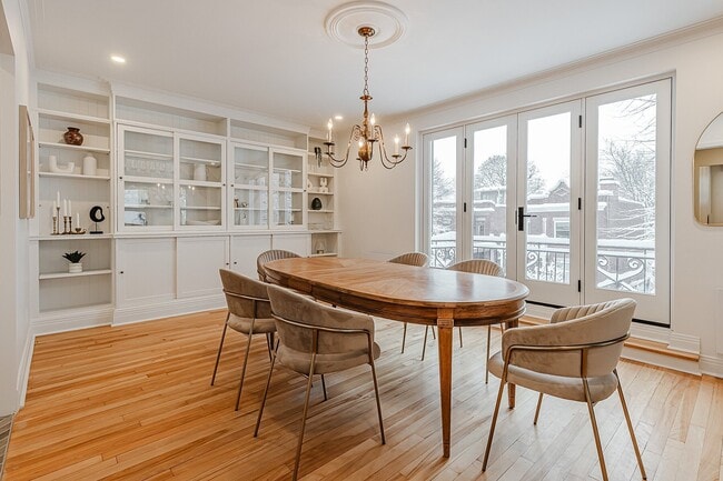 24 Av. Nelson in Outremont, QC - Building Photo - Building Photo