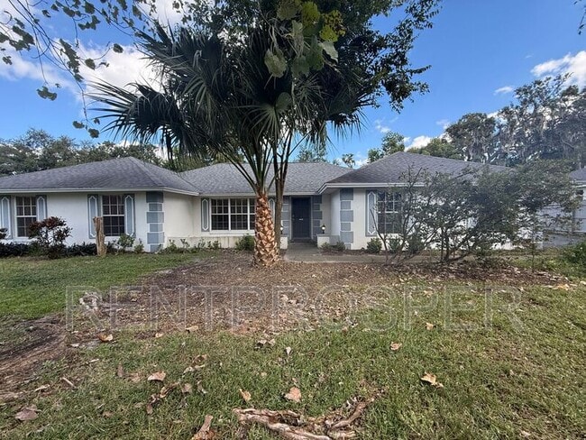 property at 360 Vincent Dr