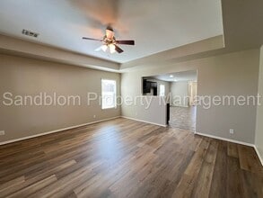 4004 W 104th Pl S in Jenks, OK - Building Photo - Building Photo