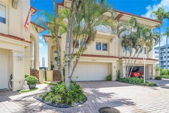 3972 NE 171 St in North Miami Beach, FL - Building Photo - Building Photo