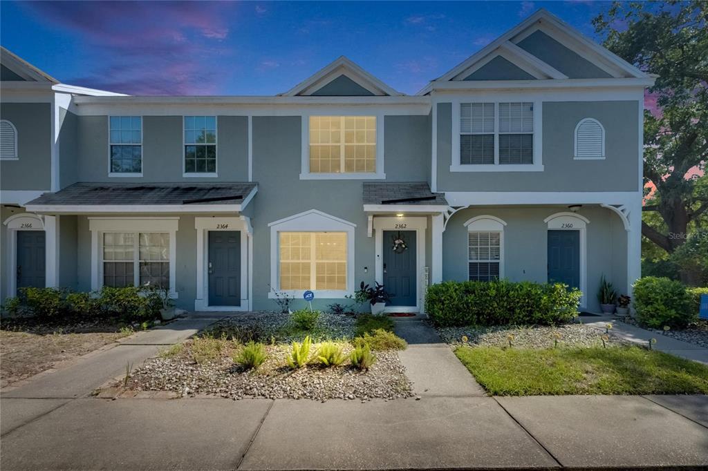 2362 Lake Woodberry Cir in Brandon, FL - Building Photo