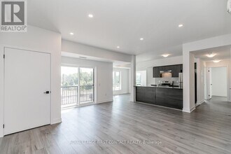 8-108 Culinary Ln in Barrie, ON - Building Photo - Building Photo