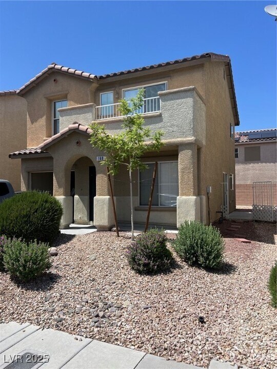 168 Gilliflower Ave in Las Vegas, NV - Building Photo